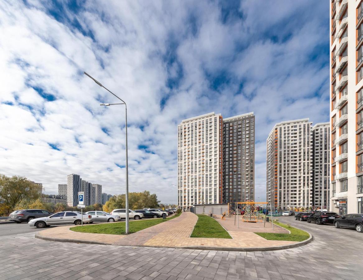 Лучшие Апартаменты В Жк Seven Днепровская Набережная Осокорки Kiew Exterior foto